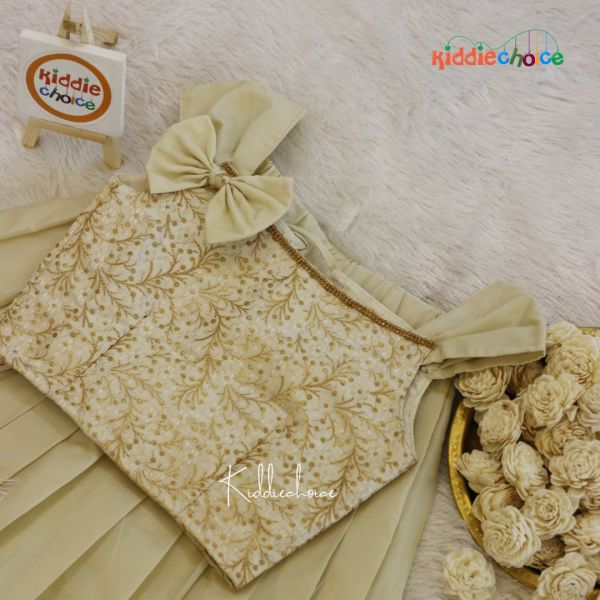 Onam dress for baby girl 2025